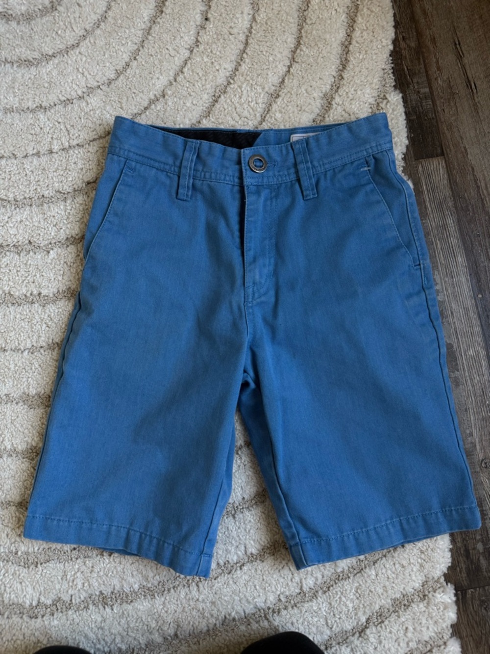 Volcom boys shorts